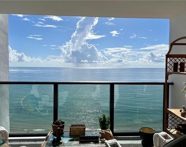 2301 S Ocean Dr - Photo Thumbnail 19