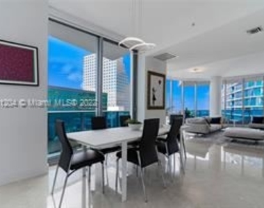 200 Biscayne Boulevard Way Apt 5001 - Photo Thumbnail 4