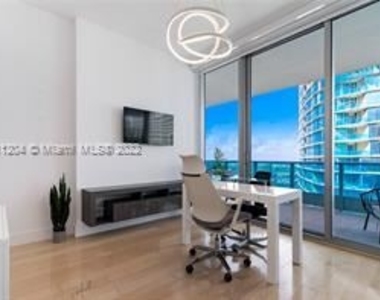 200 Biscayne Boulevard Way Apt 5001 - Photo Thumbnail 5