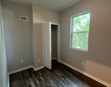 3839 Pennsgrove St - Photo Thumbnail 7