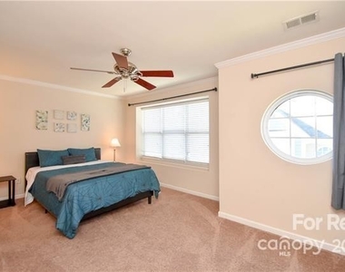 3267 Weston Street - Photo Thumbnail 10