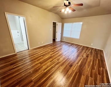 2215 Opelousas Trail - Photo Thumbnail 20