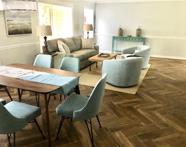 907 Coquina Lane - Photo Thumbnail 2