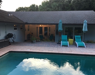 907 Coquina Lane - Photo Thumbnail 13