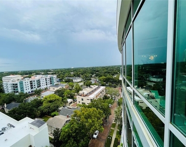 101 S Eola Drive - Photo Thumbnail 9