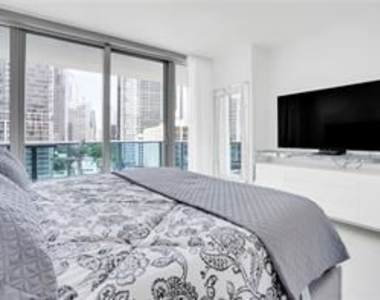 200 Biscayne Boulevard Way Apt 903 - Photo Thumbnail 9