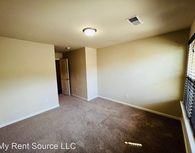 106 Southwind Cir - Photo Thumbnail 21