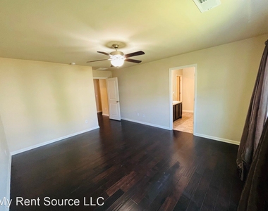 106 Southwind Cir - Photo Thumbnail 8