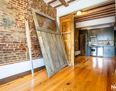 1467 Bedford Avenue - Photo Thumbnail 5