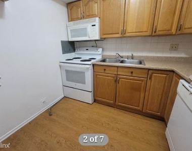 5950 N Kenmore Ave - Photo Thumbnail 1