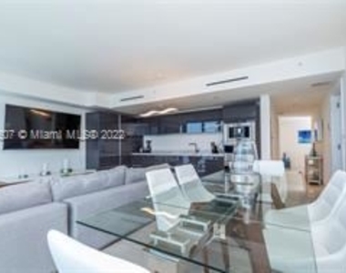 1451 Brickell Ave Unit 1603 - Photo Thumbnail 1