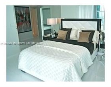 200 Biscayne Boulevard Way Apt 3301 - Photo Thumbnail 3