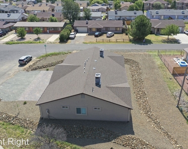 3850 N Teri Court - Photo Thumbnail 29