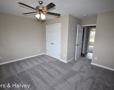 55 Durrett Drive - Photo Thumbnail 19