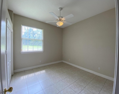 5570 Pedrick Plantation Circle - Photo Thumbnail 20