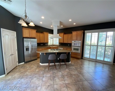 9201 Whitekirk Place - Photo Thumbnail 4