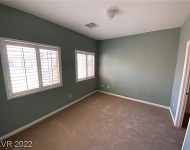 9201 Whitekirk Place - Photo Thumbnail 22