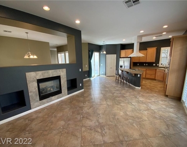 9201 Whitekirk Place - Photo Thumbnail 10