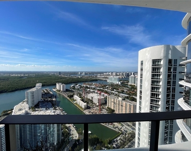 15701 Collins Ave - Photo Thumbnail 26