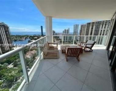 19500 Turnberry Way - Photo Thumbnail 18