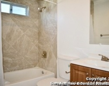 324 S San Eduardo Ave - Photo Thumbnail 10