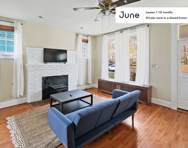 1334 Newton Street Northeast - Photo Thumbnail 5