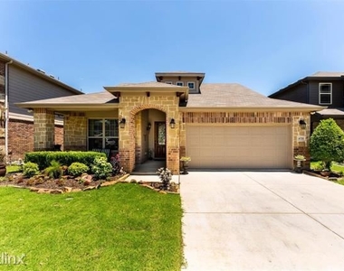 4733 R Redbud Drive - Photo Thumbnail 0