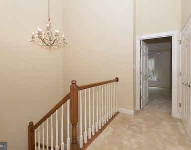 3788 Elmwood Towne Way - Photo Thumbnail 13