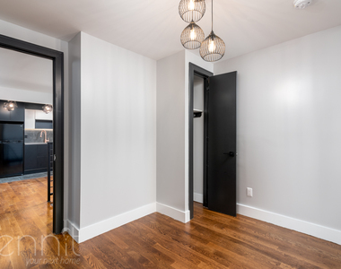 1109 Decatur Street - Photo Thumbnail 7