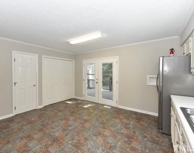 4916 Royal Adelaide Way - Photo Thumbnail 6