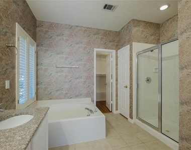 4729 Bull Run Drive - Photo Thumbnail 10