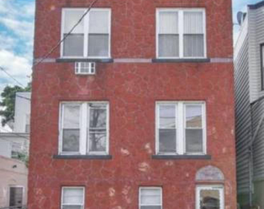 1651 barnes ave 10462 - Photo Thumbnail 0