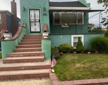 533 East Olive St Street - Photo Thumbnail 0