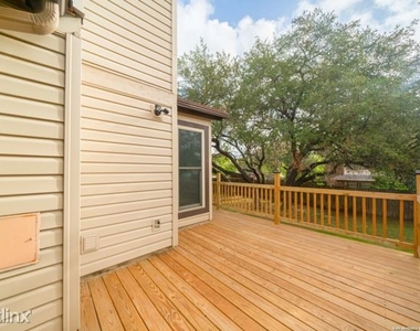 7618 R Benbrook - Photo Thumbnail 20