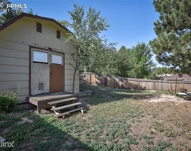 5215r Teardrop Place - Photo Thumbnail 47