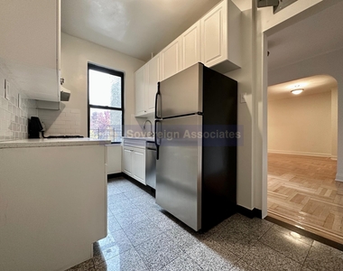 652 West 163rd Street - Photo Thumbnail 6