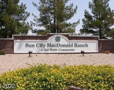 1825 Mountain Ranch Avenue - Photo Thumbnail 13