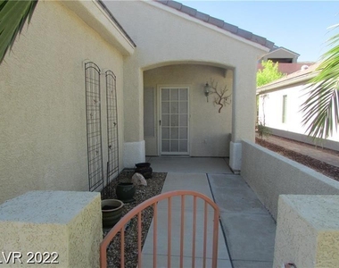 1825 Mountain Ranch Avenue - Photo Thumbnail 1