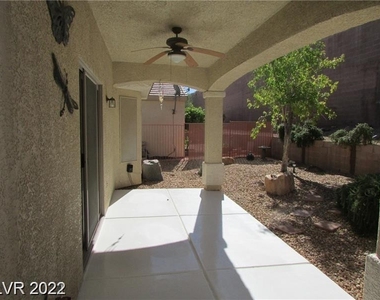 1825 Mountain Ranch Avenue - Photo Thumbnail 2