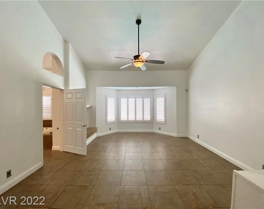 7628 Spruce Run Court - Photo Thumbnail 17