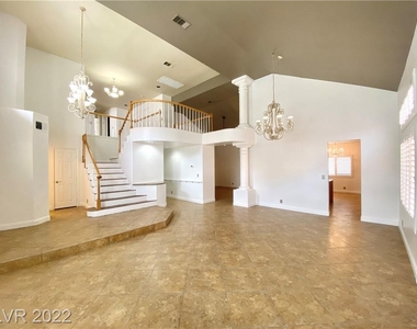 7628 Spruce Run Court - Photo Thumbnail 5