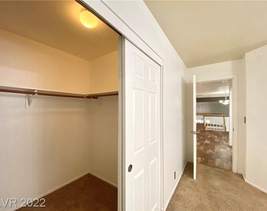 7628 Spruce Run Court - Photo Thumbnail 33