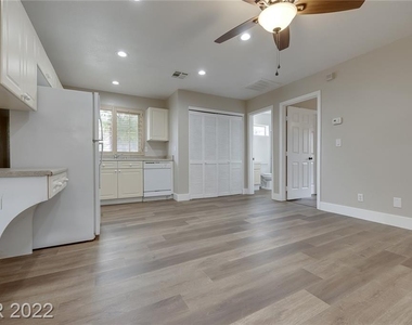 1605 English Oak Street - Photo Thumbnail 74