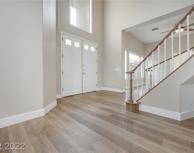 1605 English Oak Street - Photo Thumbnail 9