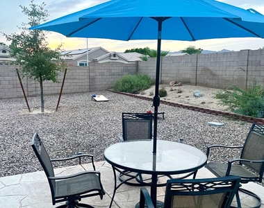 4704 E Desert Wind Drive - Photo Thumbnail 44