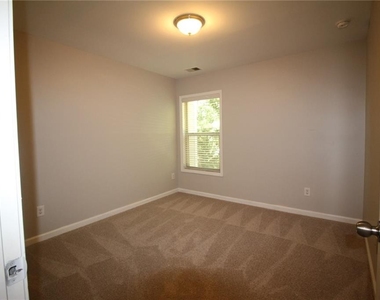 3450 New Fawn Lane - Photo Thumbnail 21