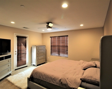 52050 Rosewood Lane - Photo Thumbnail 20