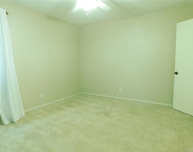 6804 S Toledo Avenue - Photo Thumbnail 29