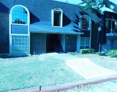 6804 S Toledo Avenue - Photo Thumbnail 0