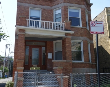 1415 W Gregory Street - Photo Thumbnail 0